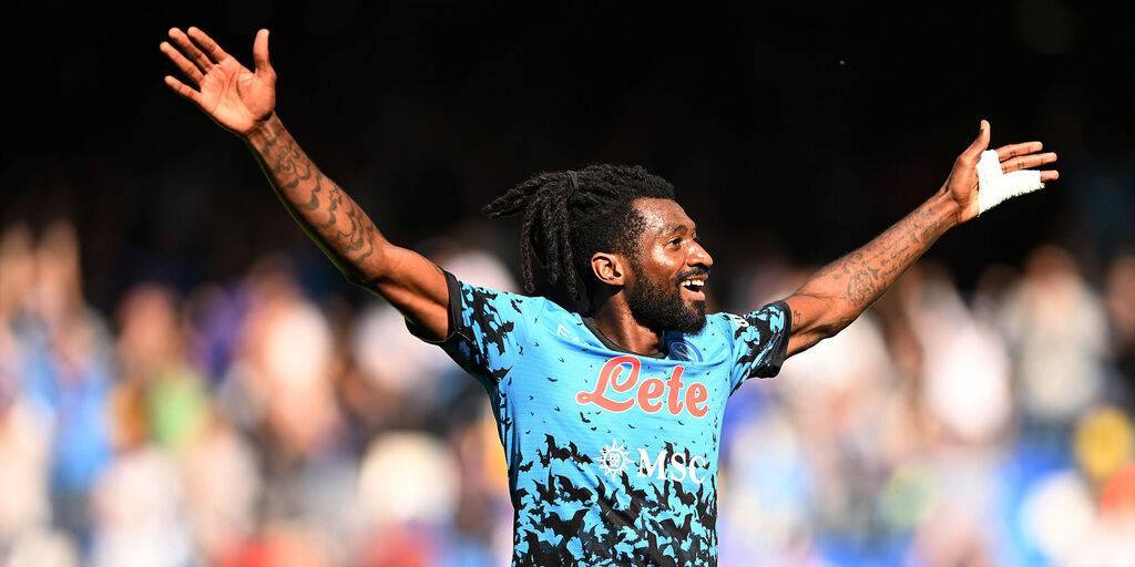 NAPLES, ITALY - OCTOBER 01: Andre Zambo Anguissa of SSC Napoli celebrates after scoring the second goal for his team during the Serie A match between SSC Napoli and Torino FC at Stadio Diego Armando Maradona on October 01, 2022 in Naples, Italy. (Photo by Francesco Pecoraro/Getty Images)