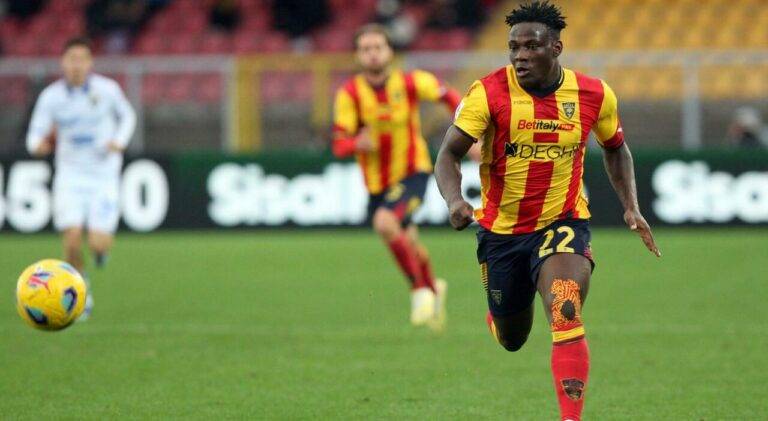 Lecce, Banda a Dazn: “Sono migliorato molto tecnicamente dopo gli infortuni”