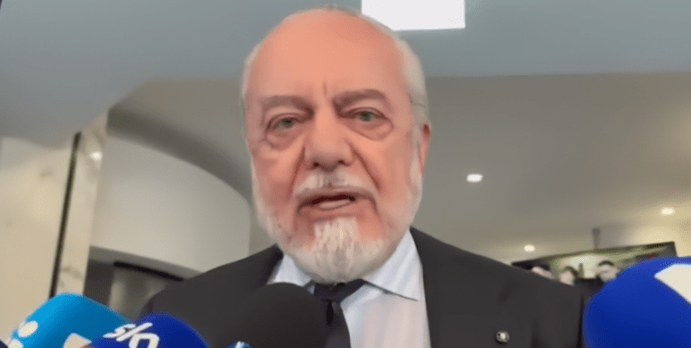 De Laurentiis: “Nessuno ascolta, ognuno è attaccato col sedere sulla poltrona…”